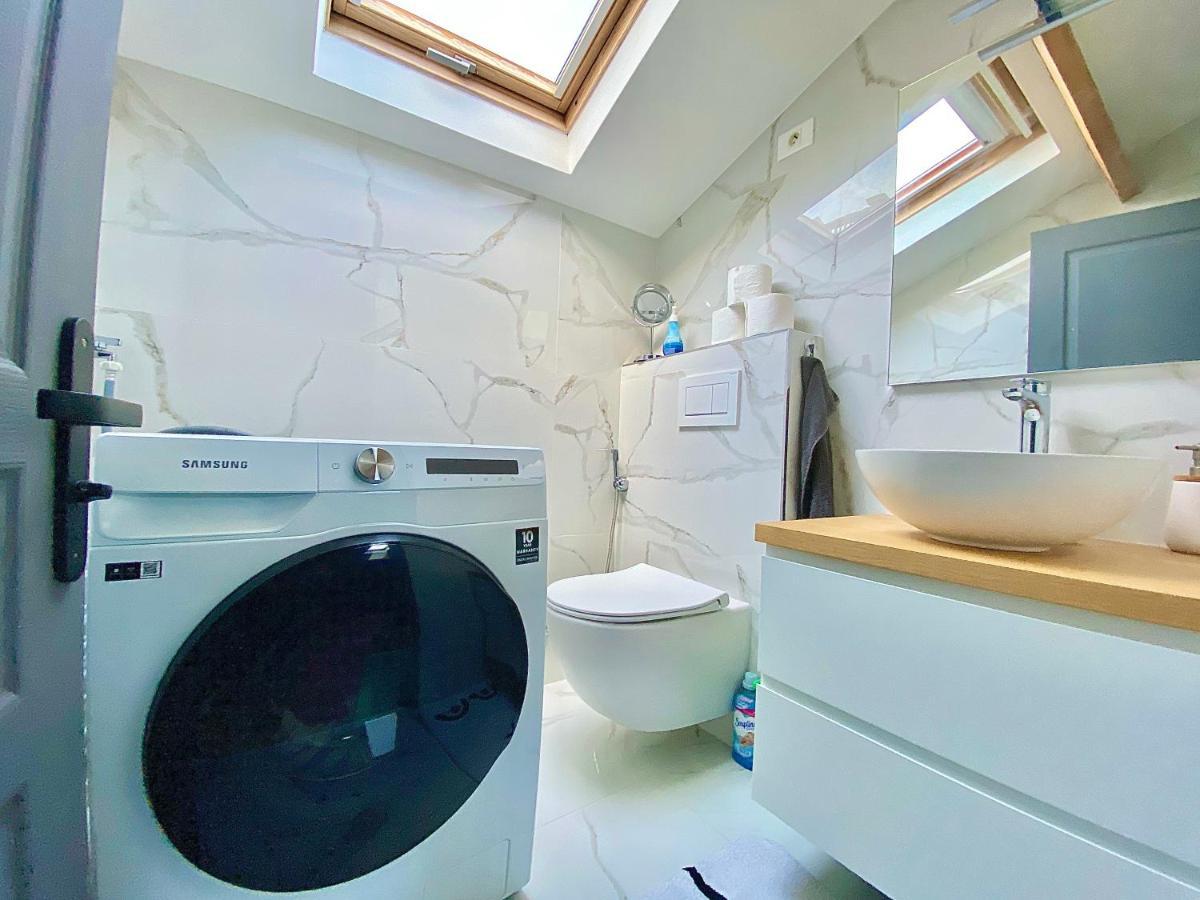 Bioves En Duplex-Climatisation-Centre Ville-Plage マントン エクステリア 写真
